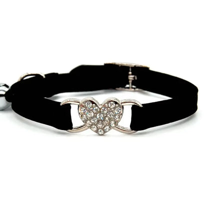 Velvet Cat Collar with Crystal Heart & Bell – Adjustable Elastic Kitten Necklace