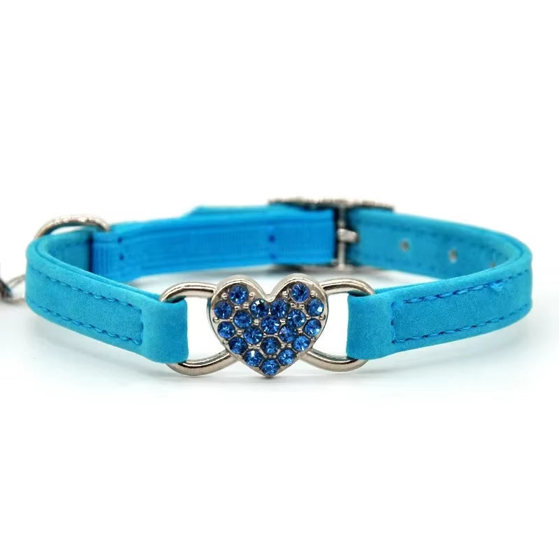 Velvet Cat Collar with Crystal Heart & Bell – Adjustable Elastic Kitten Necklace