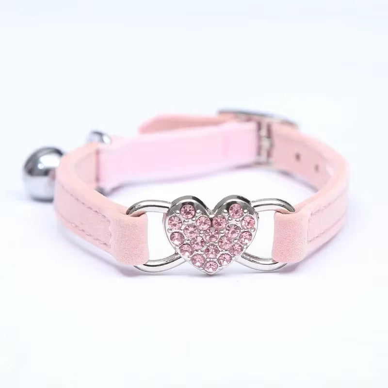 Velvet Cat Collar with Crystal Heart & Bell – Adjustable Elastic Kitten Necklace