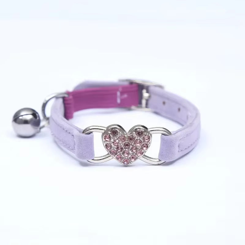 Velvet Cat Collar with Crystal Heart & Bell – Adjustable Elastic Kitten Necklace